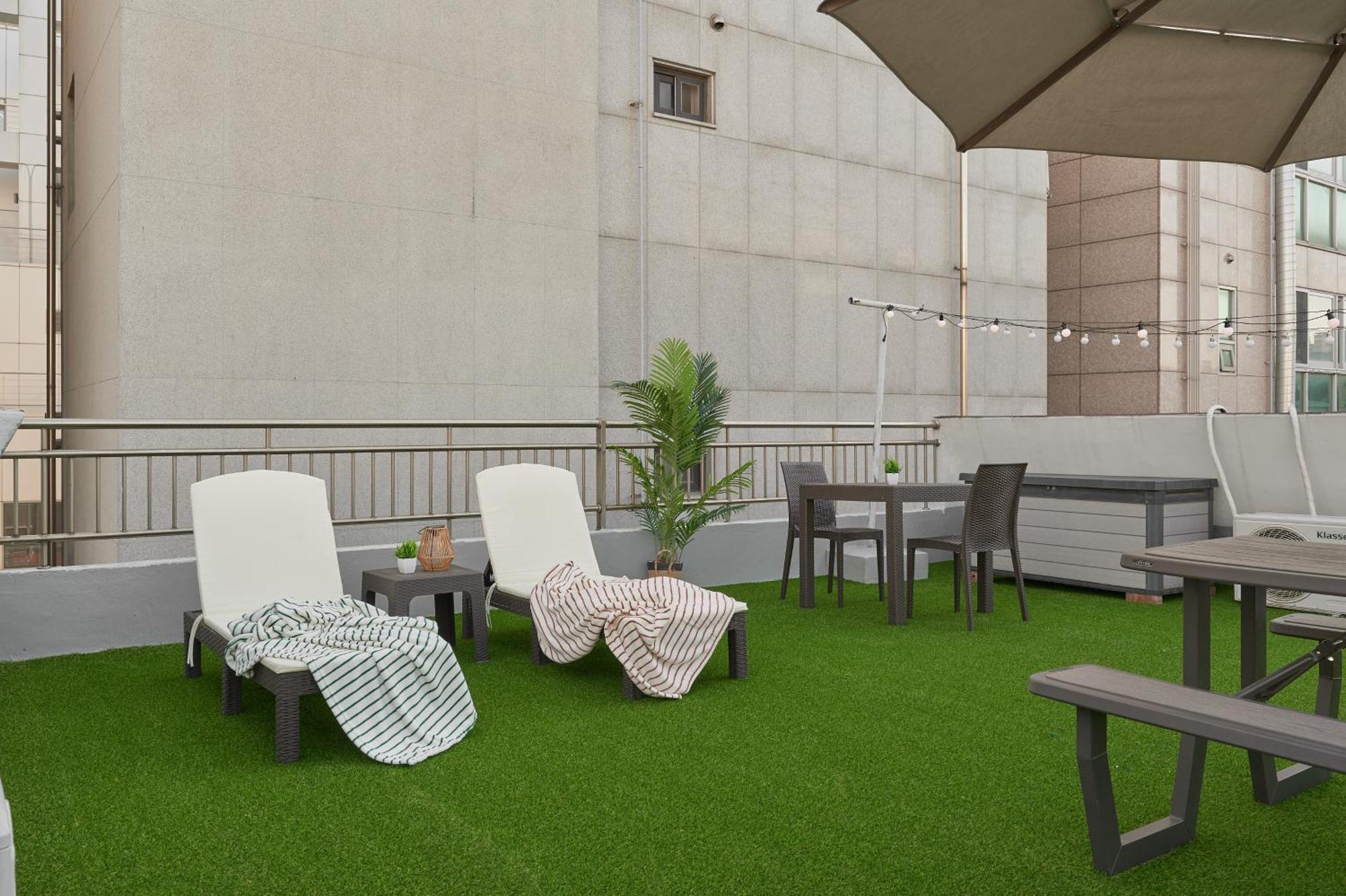 Отель Dawoo House 2 In Hongdae Сеул Экстерьер фото